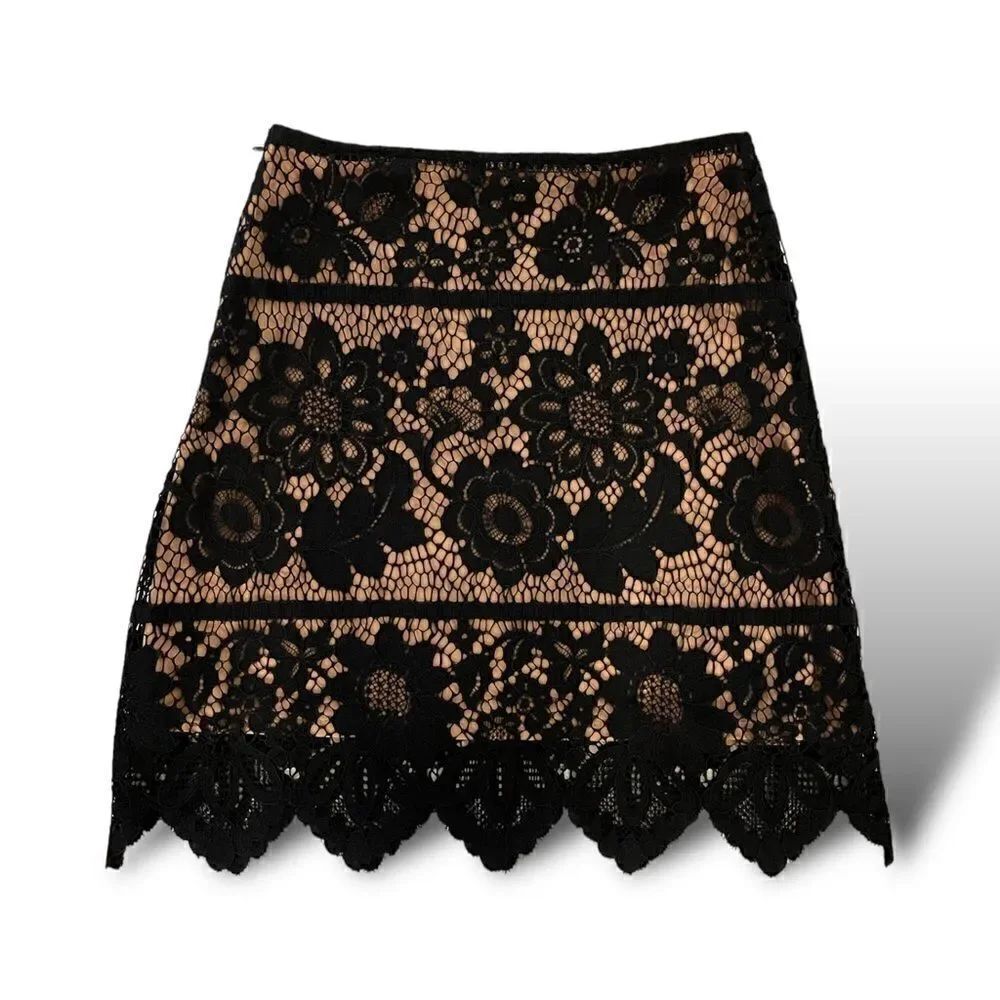 FOR LOVE & LEMONS Lace Pattern Mini Skirt
|Size: XS| - Picture 5 of 8